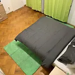 ベッド・アンド・ブレックファスト Bucarest B&B ブカレスト