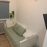 Bed & Breakfast Bucarest B&B