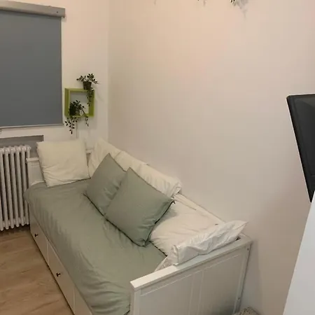 לינה וארוחת בוקר Bucarest B&B