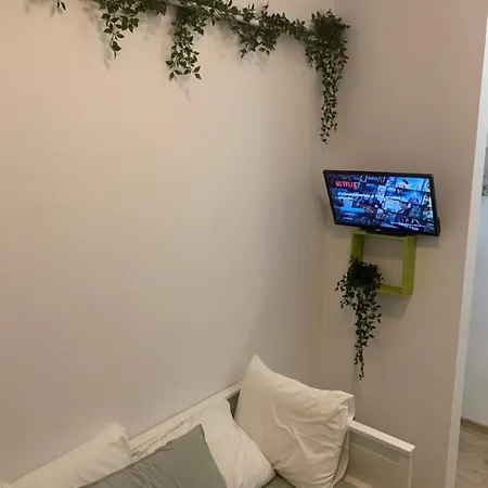 לינה וארוחת בוקר Bucarest B&B בוקרשט